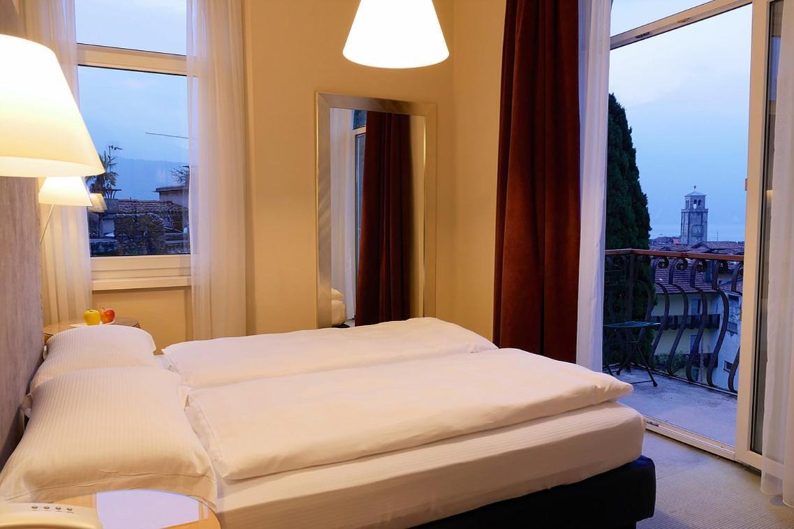 Villa Miravalle Riva del Garda Esterno foto