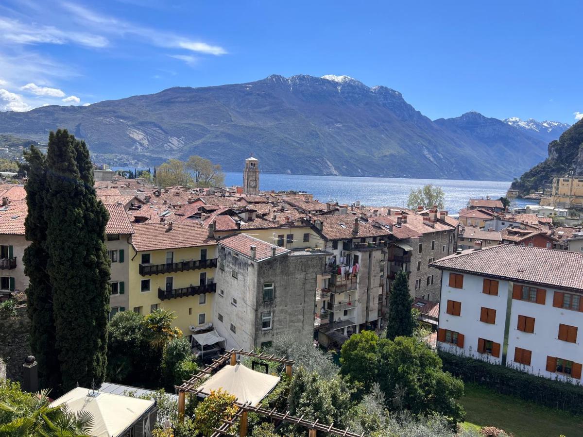 Villa Miravalle Riva del Garda Esterno foto
