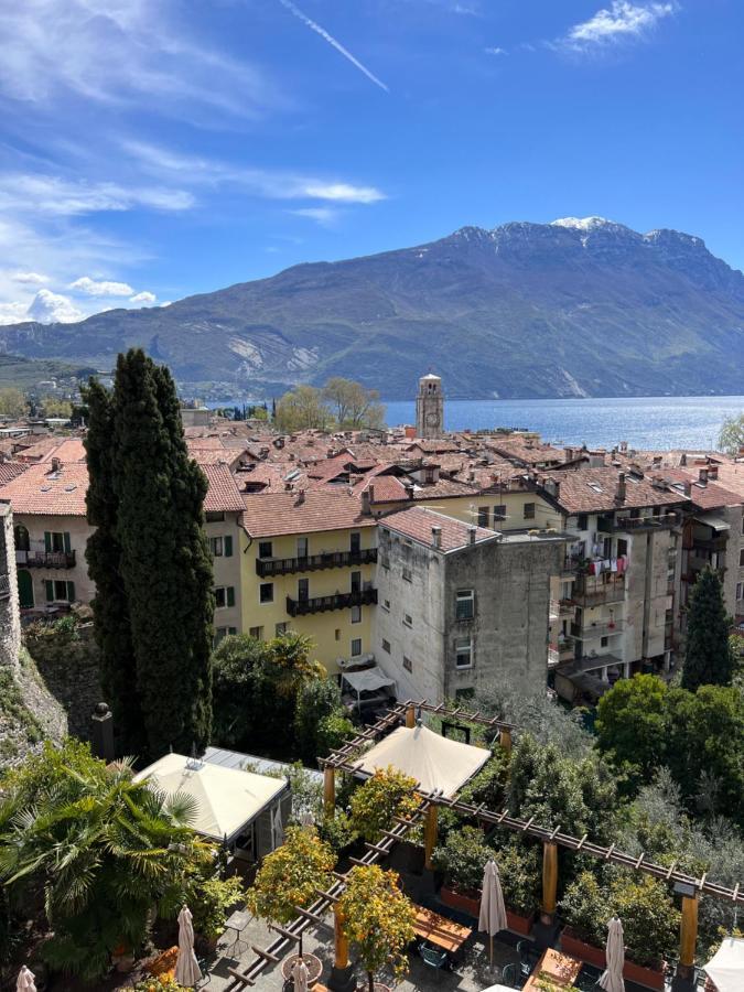 Villa Miravalle Riva del Garda Esterno foto