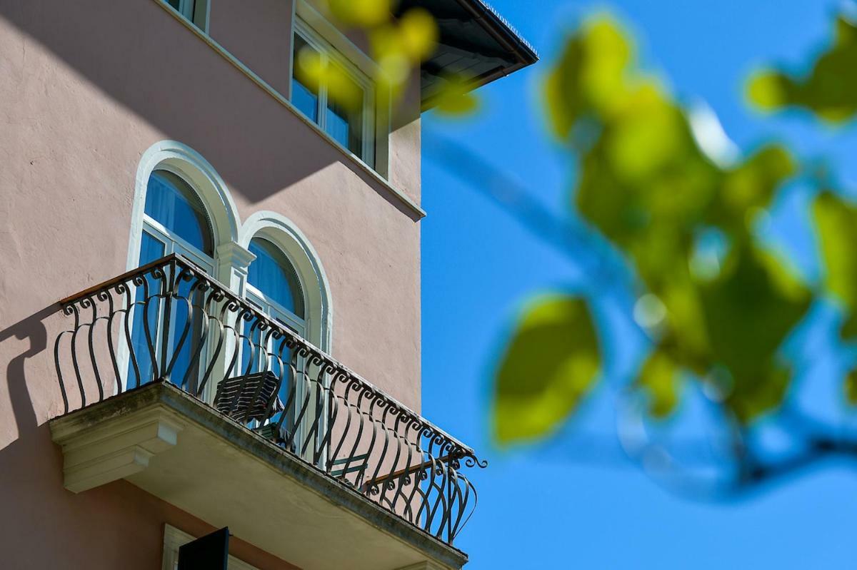 Villa Miravalle Riva del Garda Esterno foto